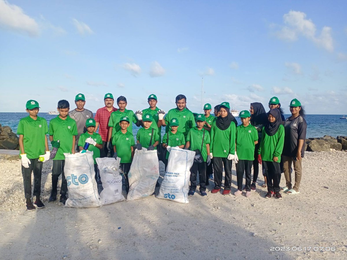 Gulhee_School's tweet photo. Mega Cleaning 2023

@MoEdumv 
@parleyforoceans https://t.co/hwhe1xRTRs