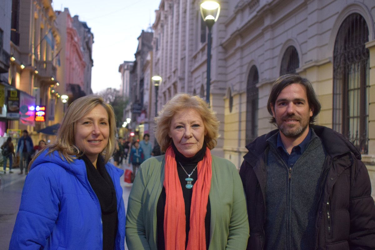 lauracubasc's tweet photo. Myriam Bregman y Nicolás del Caño: la fórmula presidencial del Fit-unidad junto a nuestra candidata a Gobernadora Liliana Olivero en Córdoba. 
La salida es la izquierda! https://t.co/kwE2jnvZlA