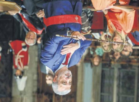 Vista la misèria, 
vistos els pactes municipals
(i no només a Barcelona), 
el campió del cinisme és el PSOE, seguit dels Comuns 
(o com es vulguin dir). 

Els ignorants, 
qui es diuen independentistes. 
Algú els ho ha de dir. 

El 23-J, diran que parem al PP. 

Poc ens passa 🥲