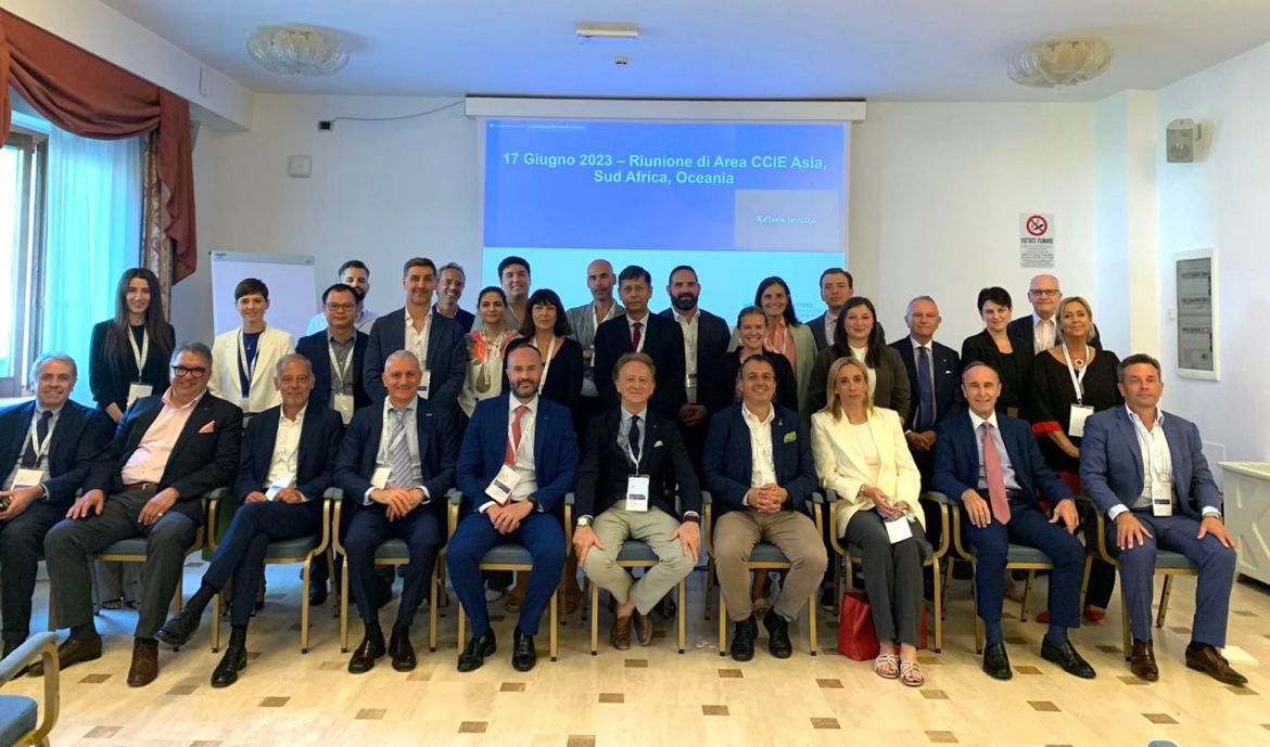 Colli del Tronto, 17-18 June 2023 - The 2-day of Area Meeting with the colleagues of the Chambers of Commerce

thaitch.org/news/2-day-are…