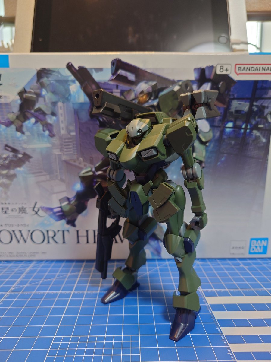 tkazosan's tweet photo. #ザウォートヘヴィ！
何故かディランザソルと同時発売だったのに売ってなかった子です！
実践向けの重装備が良いです！
#ガンプラ
#ガンプラ好きな人たちと繋がりたい https://t.co/sl3OLVb9CV