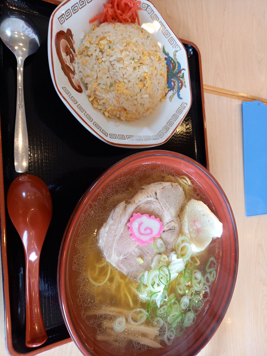 シンプルな塩ラーメン

 #石狩市きちりん