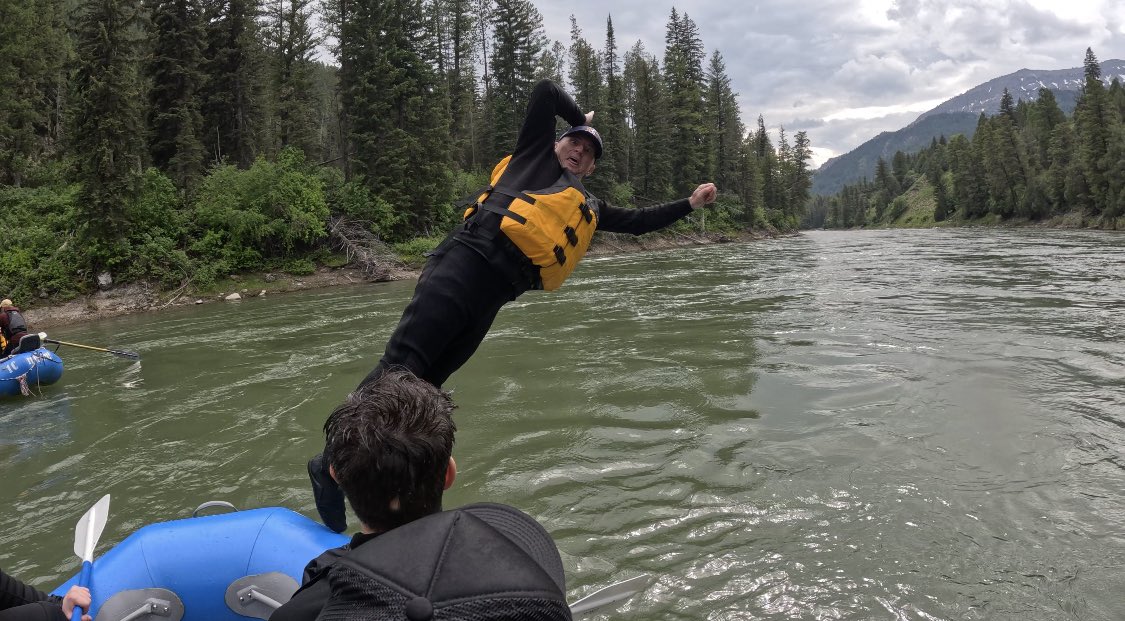 RedParrothead's tweet photo. SHOWING some @jimmybuffett 
LOVE on THE SNAKE RIVER while 
WHITE WATER RAFTING outside the GRAND TETONS in WYOMING 🤡 https://t.co/UuM70XDn2Z
