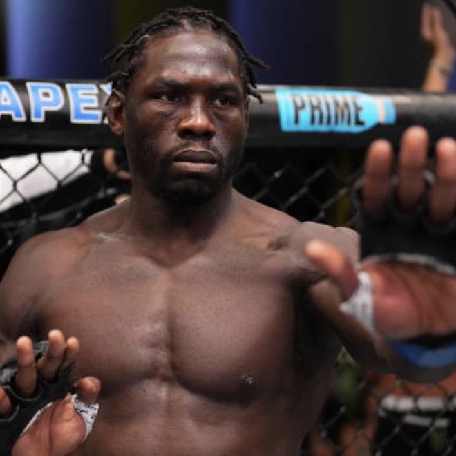 Jared Cannonier just put a life changing beat down on Marvin Vettori at the age of 39.

The Killa Gorilla sets a new middleweight significant strike record of 249.

AN INCREDIBLE PERFORMANCE. 👏

#UFCVegas75 #UFC #MMA