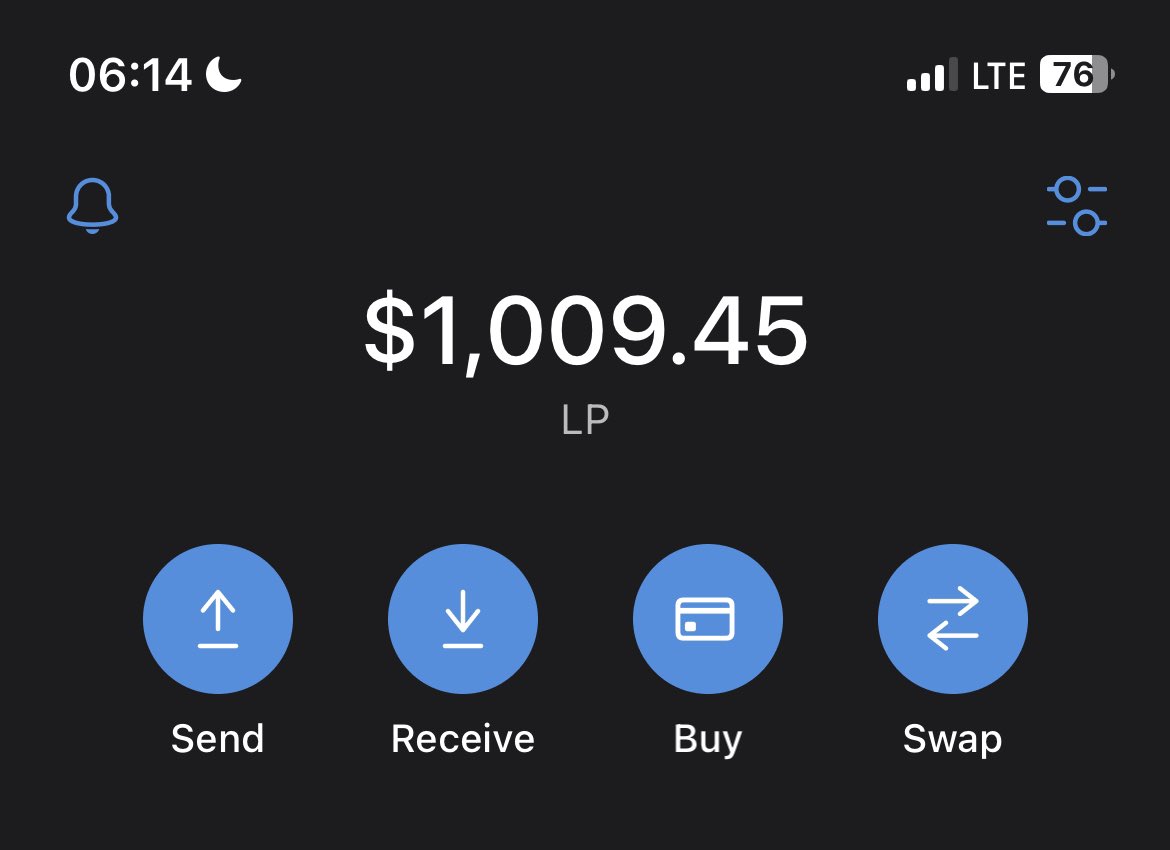 I will be picking 3 lucky winners by Wednesday . Just comment , retweet , tag your friends and ask them to follow @CHAXBTBG. 
Goodluck 🥂