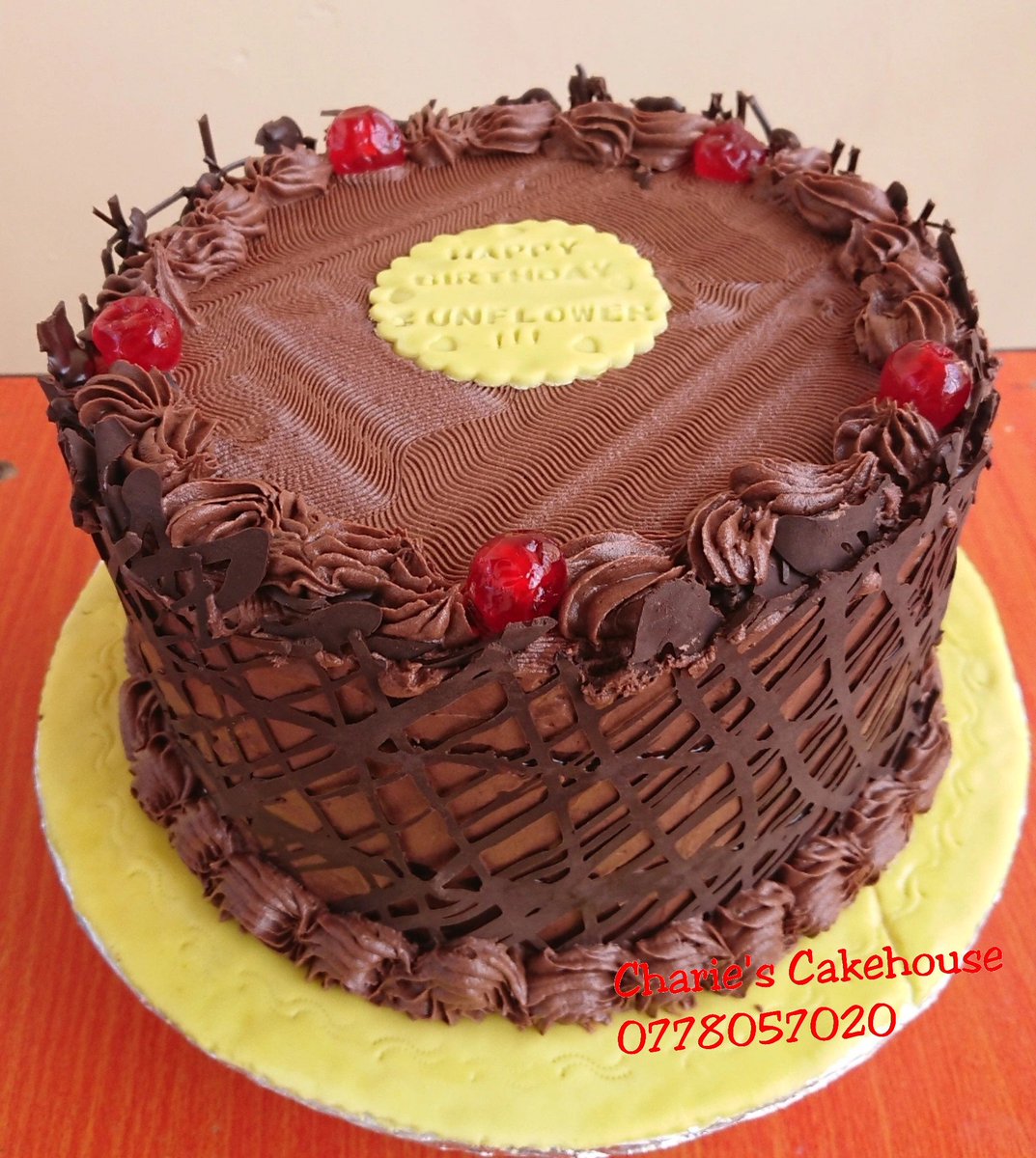 Chariesyummies's tweet photo. Our special bailey's chocolate cake for a special one.
#ChariesCakehouse #allyourocassions #wecelebratewithyou https://t.co/cb2CwTUtb1