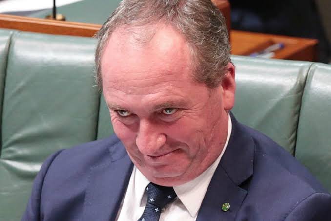 Imagine being so desperate, that you need sleazebag and sex pest Barnaby Joyce to give his commentary on Lidia Thorpe and sexual assault.🤮🤡
#insiders #auspol #LNPCrimeFamily #LNPCorruptionParty #LNPGrubs #LNPToxicNastyParty #IStandWithLidia