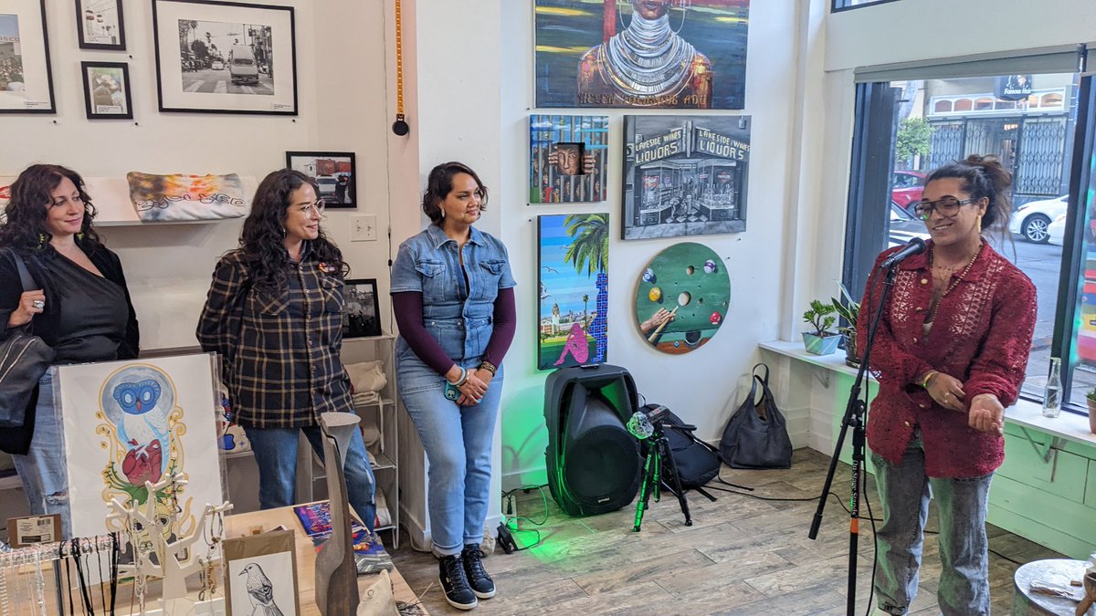 chrsdcook's tweet image. So great being at #FlorYCanto Latino/a literary and music festival in #SanFrancisco, a beautiful display of the city cultural and literary scene and some powerful poetry! @sfgrotto @lithub @Litquake @eltecolotesf @calle24
