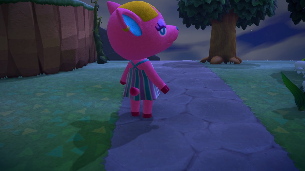 rosegoldhiips's tweet photo. she looks so good in this dress!! #Fuchsia #AnimalCrossing #ACNH #NintendoSwitch https://t.co/wW4FREwiG7