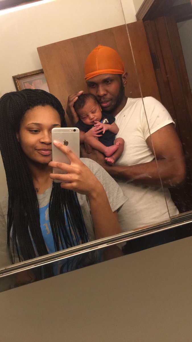 _ayannaE's tweet photo. I appreciate all the times you kept my kids away from me but would bring em back if I slept with you 😩 🤞🏽 realist nigga ever. You may be a horrible person, but you a damn good father! Happy Fathers Day Christopher I love you downnnnnn 💖 https://t.co/xTSYyD6qWj