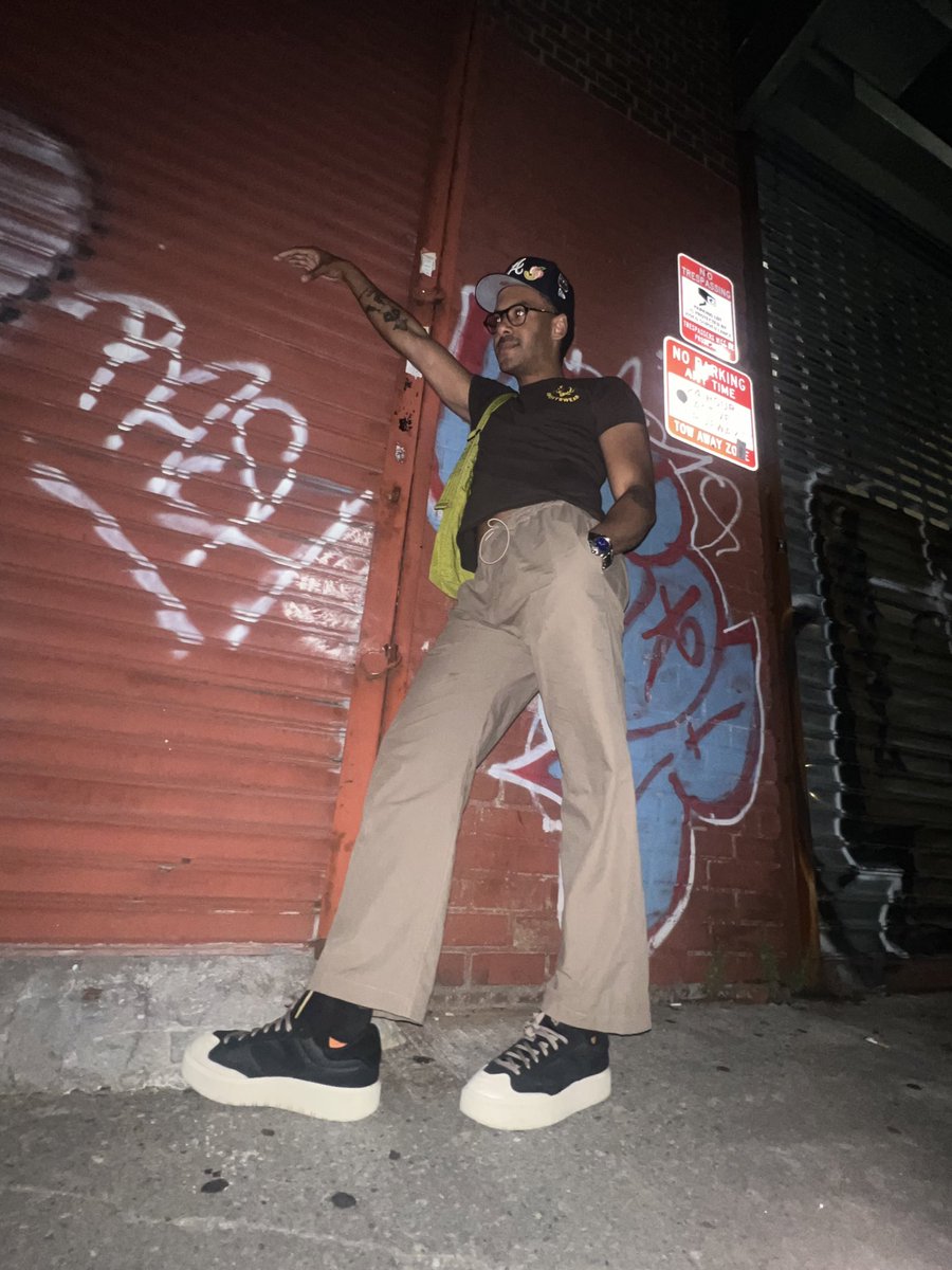 zackfox's tweet photo. might fuck around and get a BBL https://t.co/KQE7EjHdDY