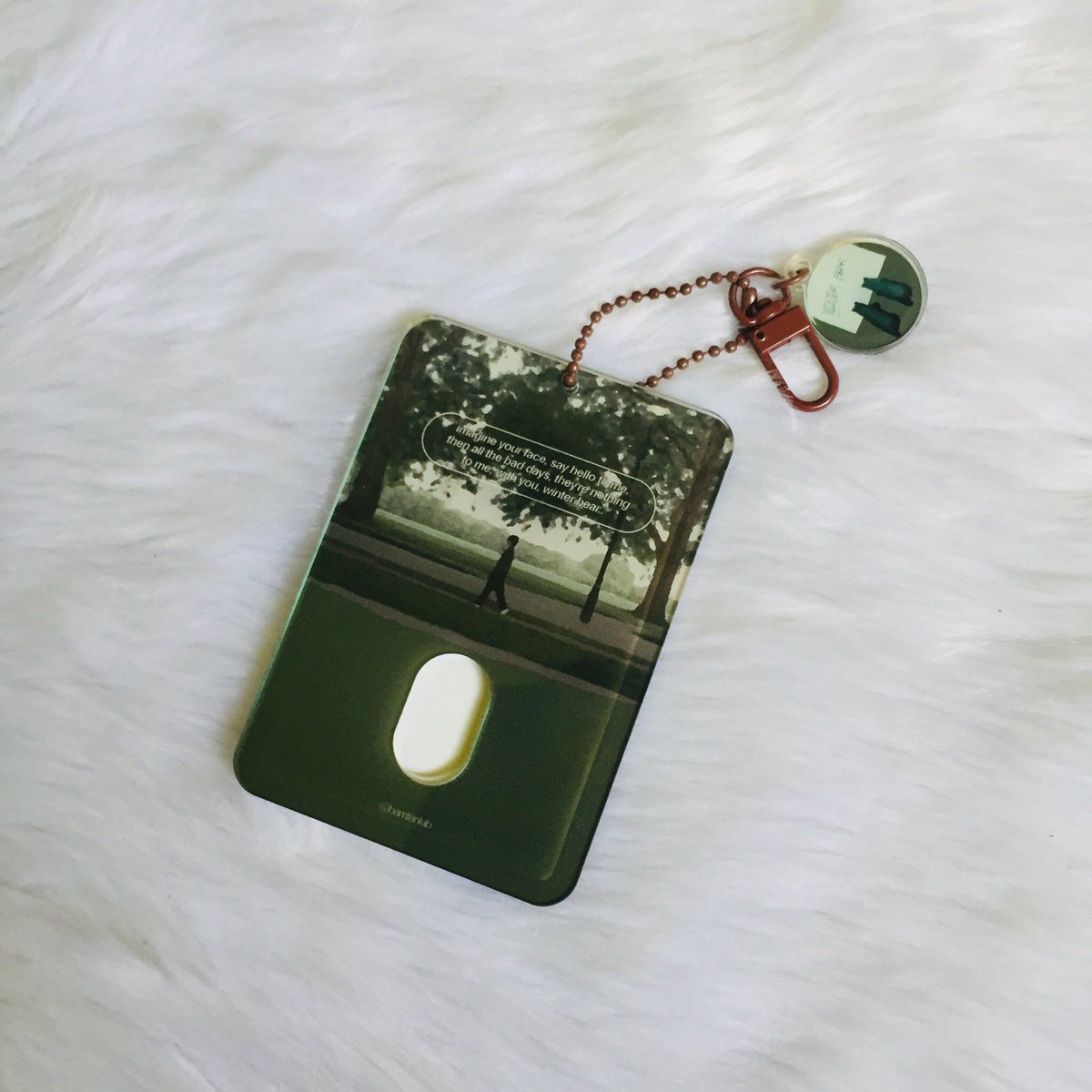 y’all... my winter bear acrylic pc holder is here &amp; omfg it’s vv pretty!!!😭❤️