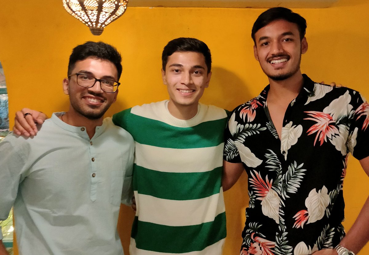JimJamBroskie's tweet photo. aur thode mast memories! https://t.co/8yvBoHdBfd