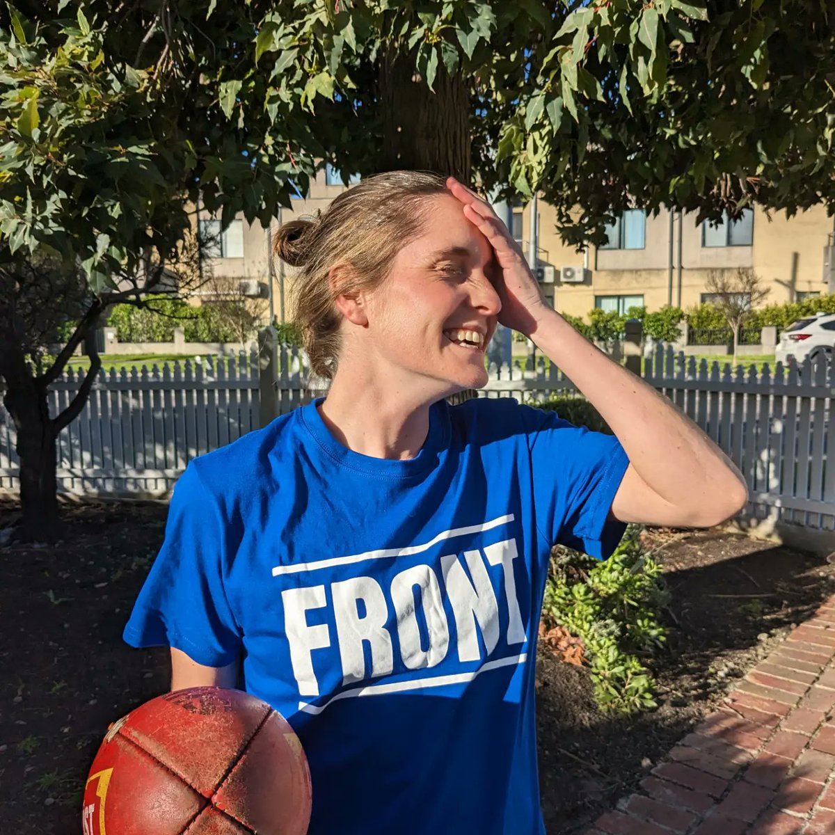 libbytoovey's tweet photo. 🤦♀️🏉 When you accidentally become an ambassador for a really positive and safe movement to end #bullying and #abuse in #Sport. Thank you #TheFrontCampiagn for asking me to join the team. I am beyond honoured💙✊ #frontup #speakup #speakout
https://t.co/9aWhA319fN https://t.co/ApvmKZBUqa