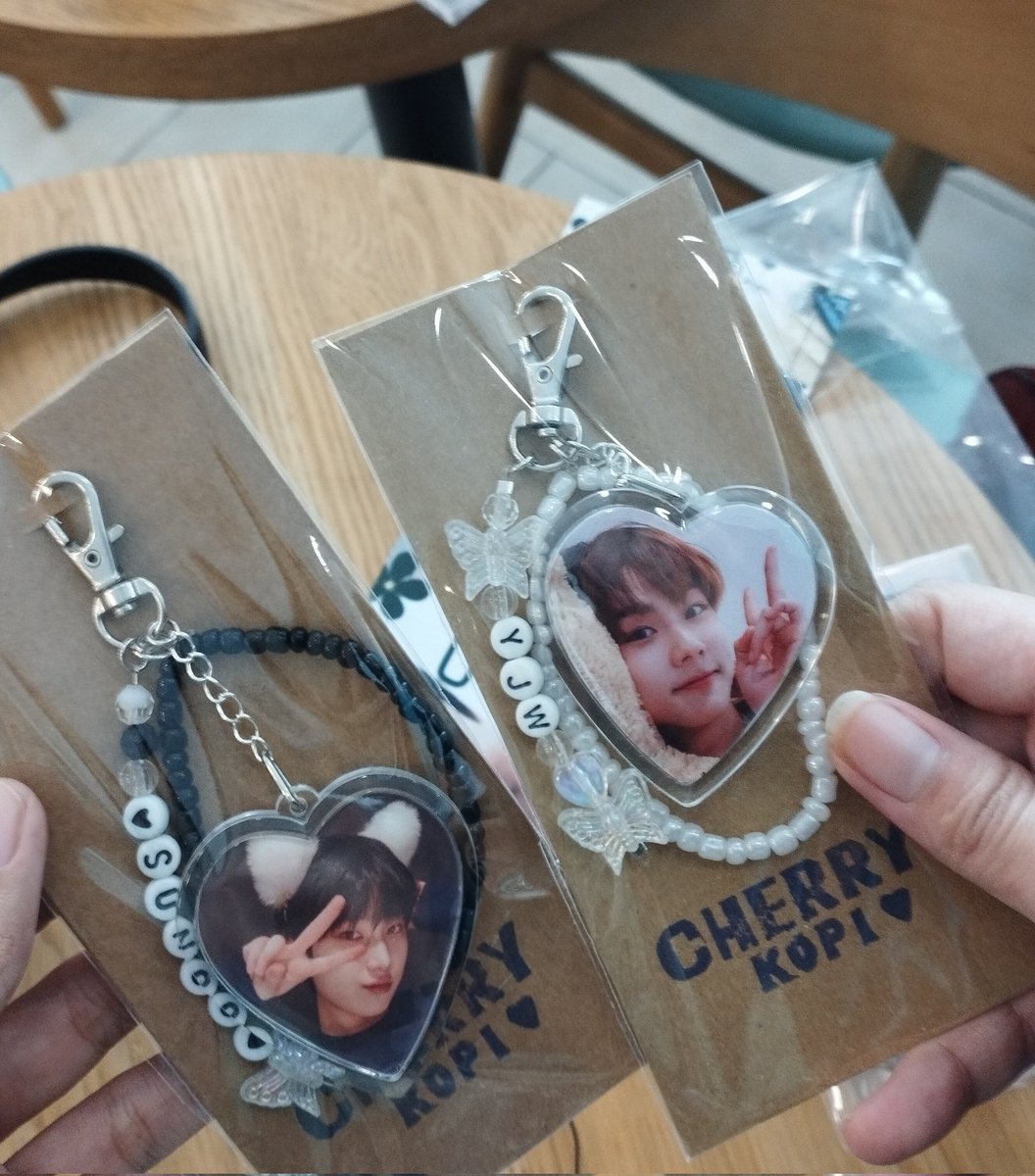 kimlovesunoo's tweet photo. #MintForSunoo 💚😊 https://t.co/lVx2cQfI5D