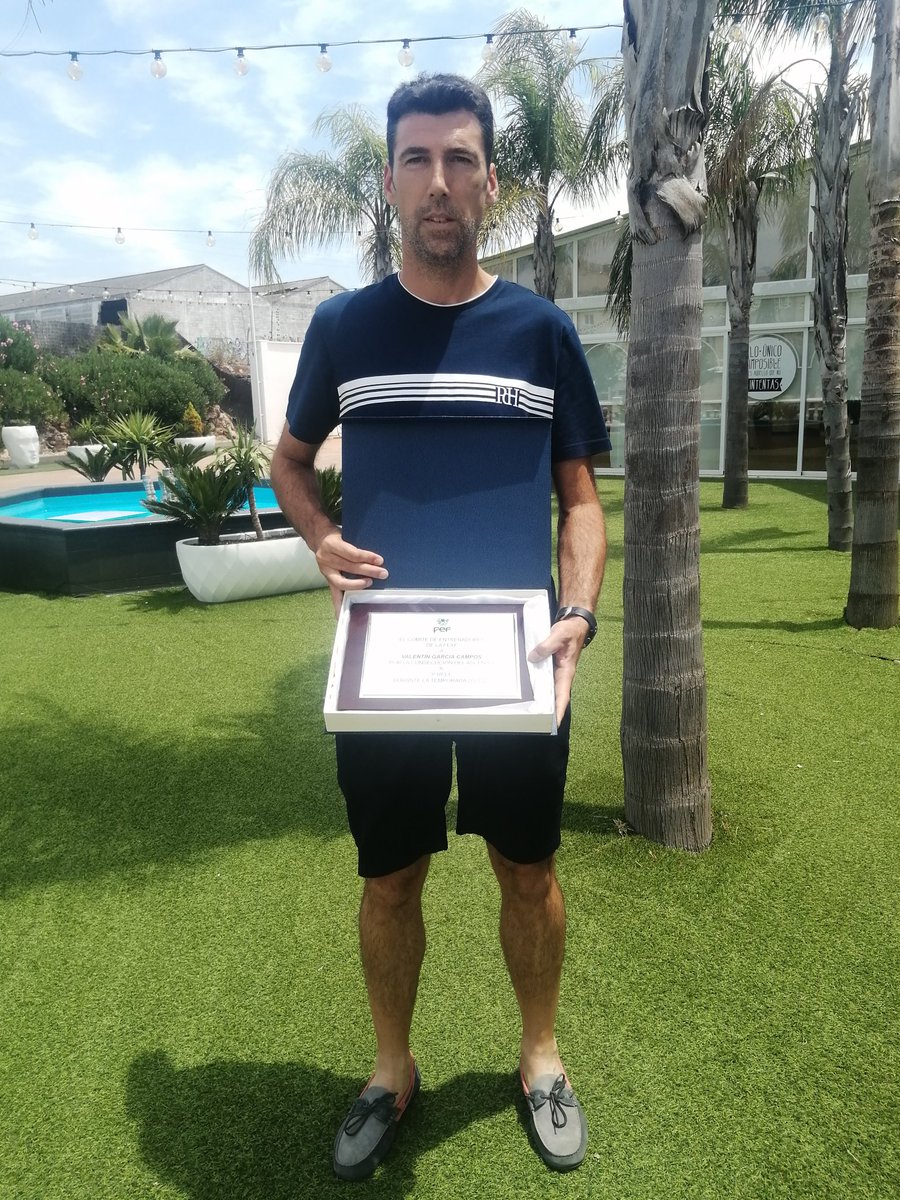 Valentín tweet media