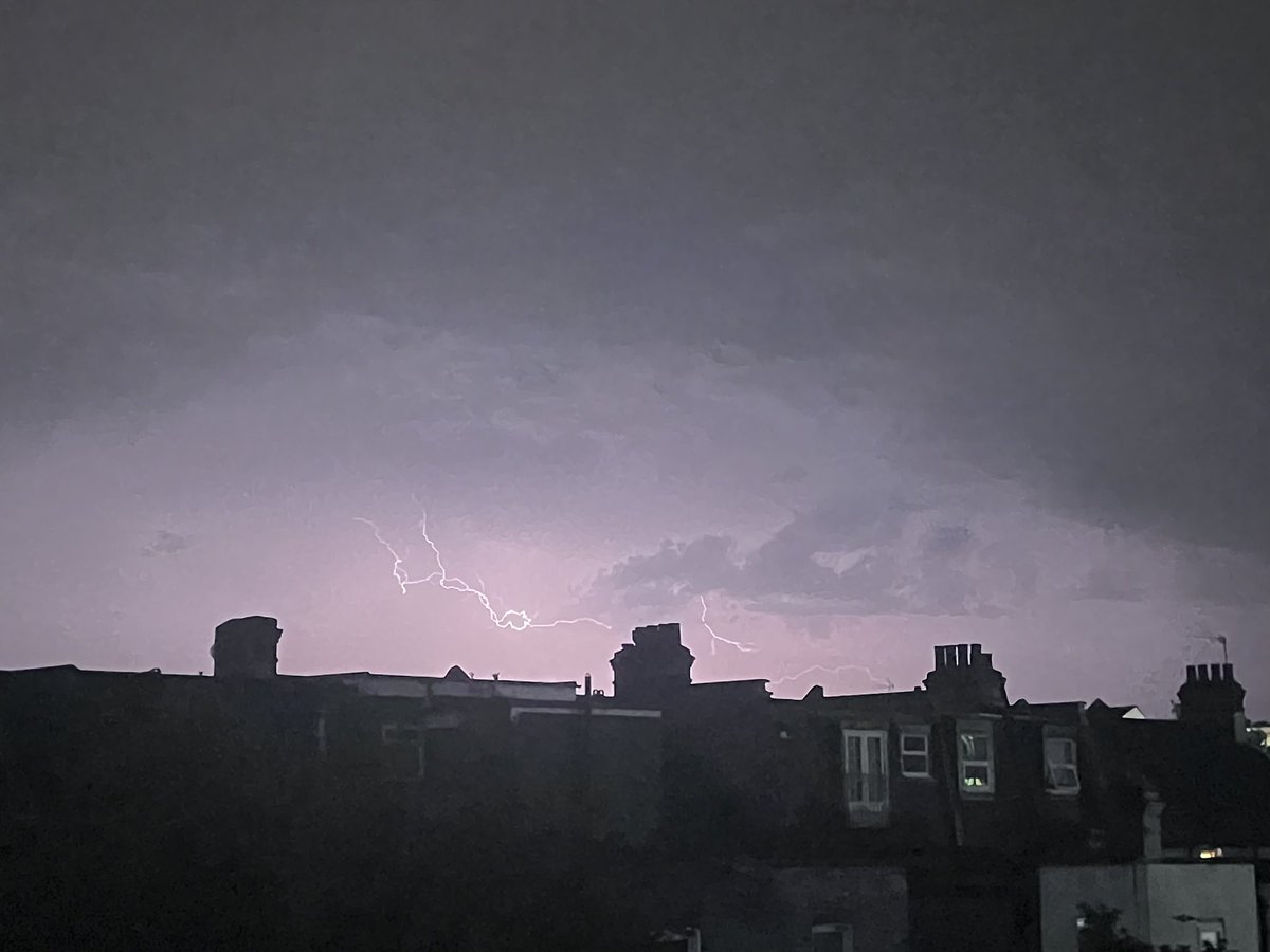 Lasts nights storm beyond Tooting Broadway