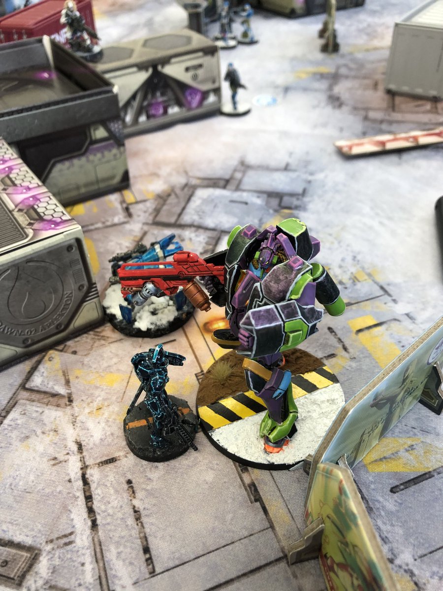 Rumor has it a truce with Brutus is in the works, but firefights keep going on in New Hypatia...

Pic by: Tomato
#OperationHungryWalrus
#SaveNewHypatia
#Infinity
#InfinityTheUniverse
#TTS
#Discord