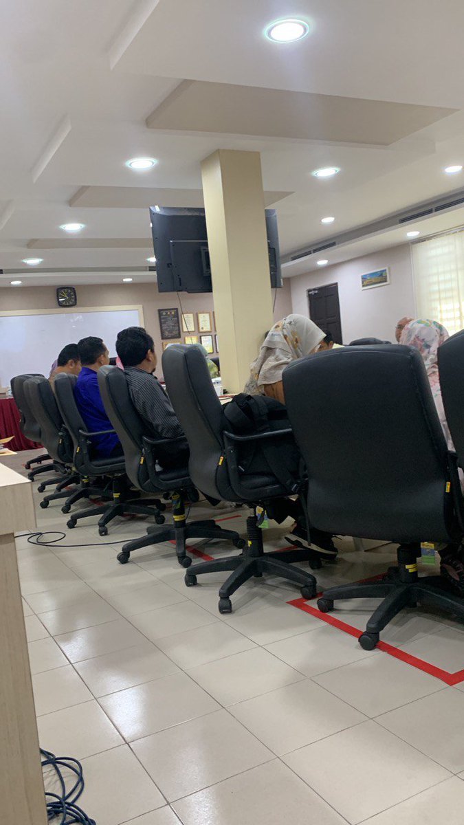 jkrckmintern's tweet photo. Isnin  12/6/2023  

- VTL Test for Datuk Bandar MBAS new vehicle (Toyota Camry 2.5L 2023)
- Test involves gas emission, side slip, brake test, suspension and visual inspection.
- Attend energy audit meeting 

@EnCiK_JM1
@JKRCKMKedah
#internfebjun2023 
#ckmkedah https://t.co/DOmFuw2jWO