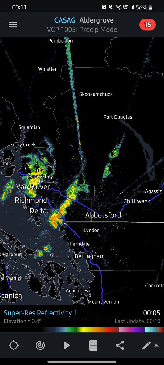 Just heard some thunder right now in Port Coquitlam... looks like there are thunderstorms. One from a line from White Rock to Maple Ridge and the other over Vancouver and North Vancouver. Both moving in an ESE direction. #bcstorm