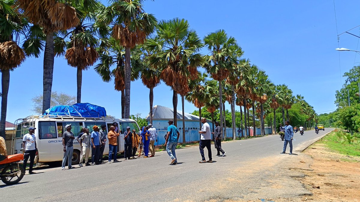 Chadvolonteers's tweet photo. Ici c'est bongor
Ça aussi c'est nous 💙💛❤️
#cvo #visitchad #zakoumayouthsafari #RNCE #ZahSoo @onpta1_tchad https://t.co/qqcUpLgbyI