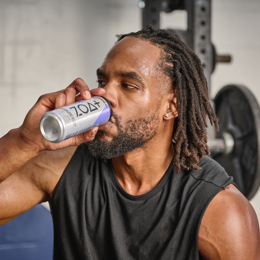 ZOAenergy's tweet photo. PLUS up Dad's workout ➕🏋️♂️🔥
Happy Father's Day to all our ZOA dads. To those who motivate, drive and support us.
➕ Don't forget to grab all ZOA+ 20% on https://t.co/qXd8J3Ve8h now until midnight. Use code: ZOADAD at checkout.
#ZOAPlus
#ZOAEnergy
#FathersDay https://t.co/gVvGE68Er9