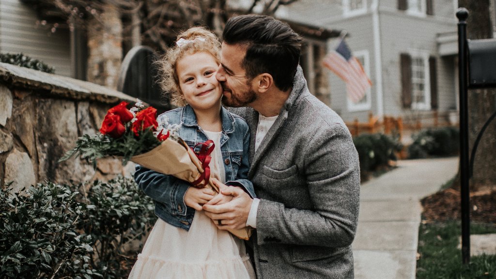 Happy Father’s Day to all the dads and father figures!

“A good father is one of the most unsung, upraised, unnoticed, and yet one of the most valuable assets in our society.” - Billy Graham

#fathersday #happyfathersday #livegenerously #liveonpurpose #purposity