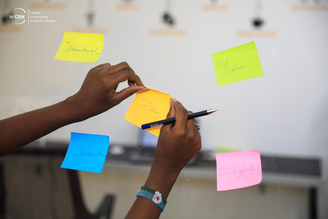 cabinetincom's tweet image. Nous espérons que vous passez un bon début de semaine🤗

Nous on enchaine les séances de bainstorming💡car la semaine s’annonce très chargée😮‍💨

Et pour vous ? Comment s’annonce votre semaine ?

#Brainstorming  #DebutDeSemaine #inCOM