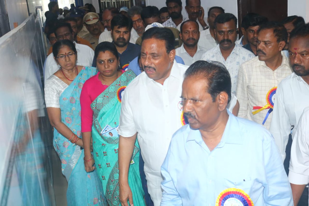 Sir, 
Today's  Manchi Neella Pandaga 
under khairatabad Constituency 
Inauguration of RWHS n photo exbition 
Display of safety equipments &amp;
Telecasting videos of HMWSSB  10 years progress 
Felicitation &amp; messages to  field Staff  RWA, consumer by Hon'ble MLA,MD sir &amp; ED sir
DGM1