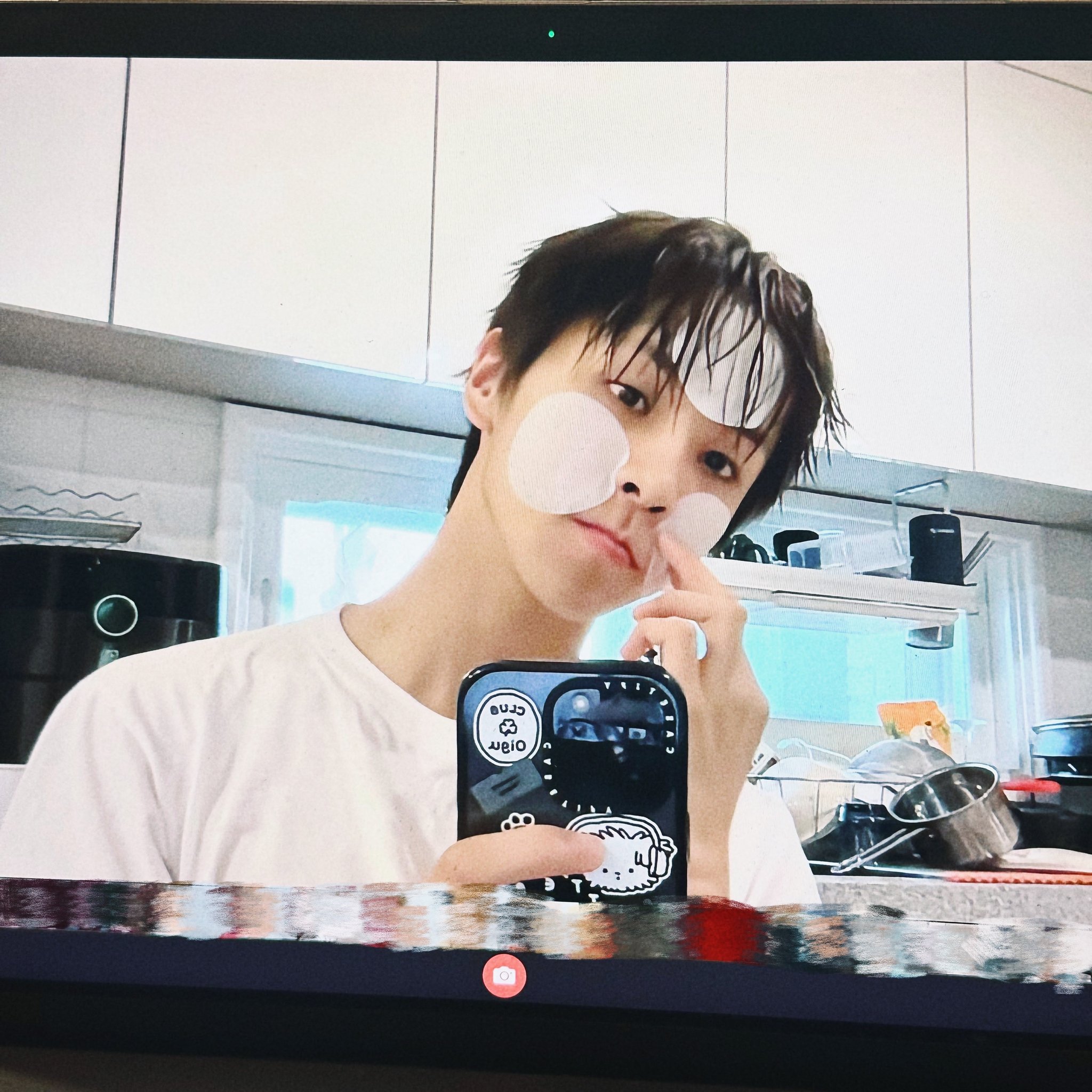 Fy53IgCaQAITlEq?format=jpg&name=large