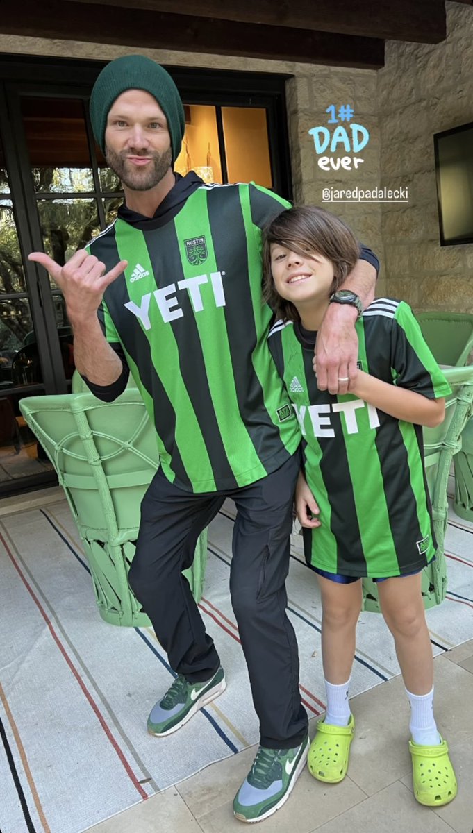 cwwalkersource's tweet photo. Best dad ever!!! @jarpad with his son, Thomas ❤️⭐️ https://t.co/ZSwFes3jxV