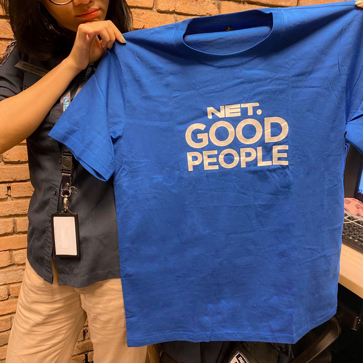 Ada yg mau dapetin merch gratisss? 🤩

Aku bagiin deh!
Caranya gampang, tinggal follow twitter NET. &amp; reply postingan ini dengan emoji terakhir yg kamu pake.
Cus cepetaaaan!!!