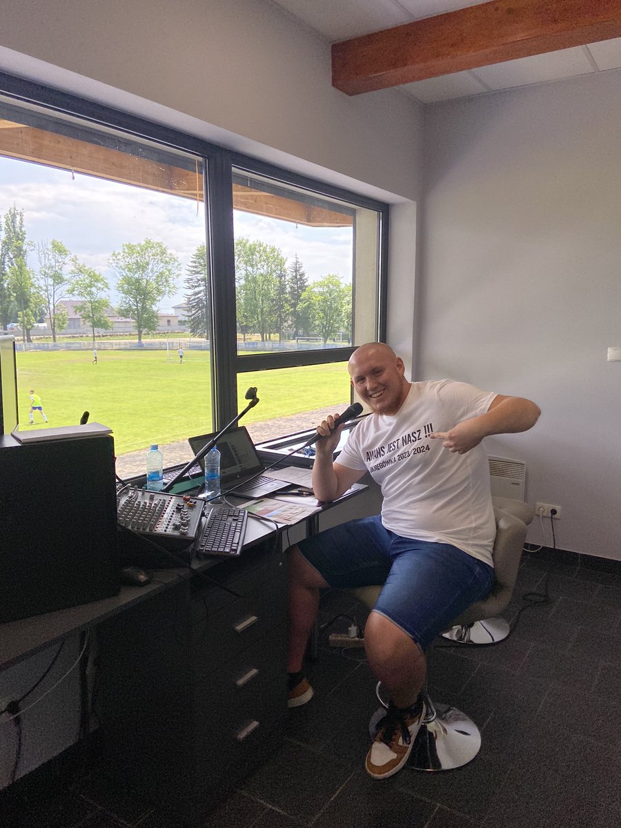 Dzisiaj debiut spikerski i awans rezerw <a href="/KS_Pogon_NSC/">KS Pogoń Nowe Skalmierzyce</a> do ligi okręgowej ⚪️🔵