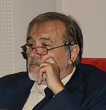 ayt tarih sorularını düşünen ilber ortaylı;
#yksye #sinav #yks2023 #tarih