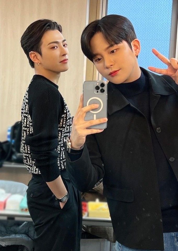 ジョンスケ tweet media