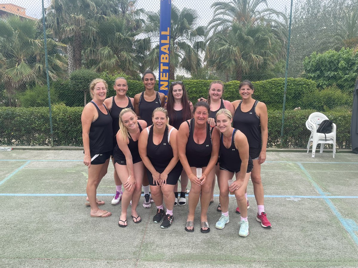 NetballSwp's tweet image. That’s a wrap!🏐🌼 

Well done ladies!!