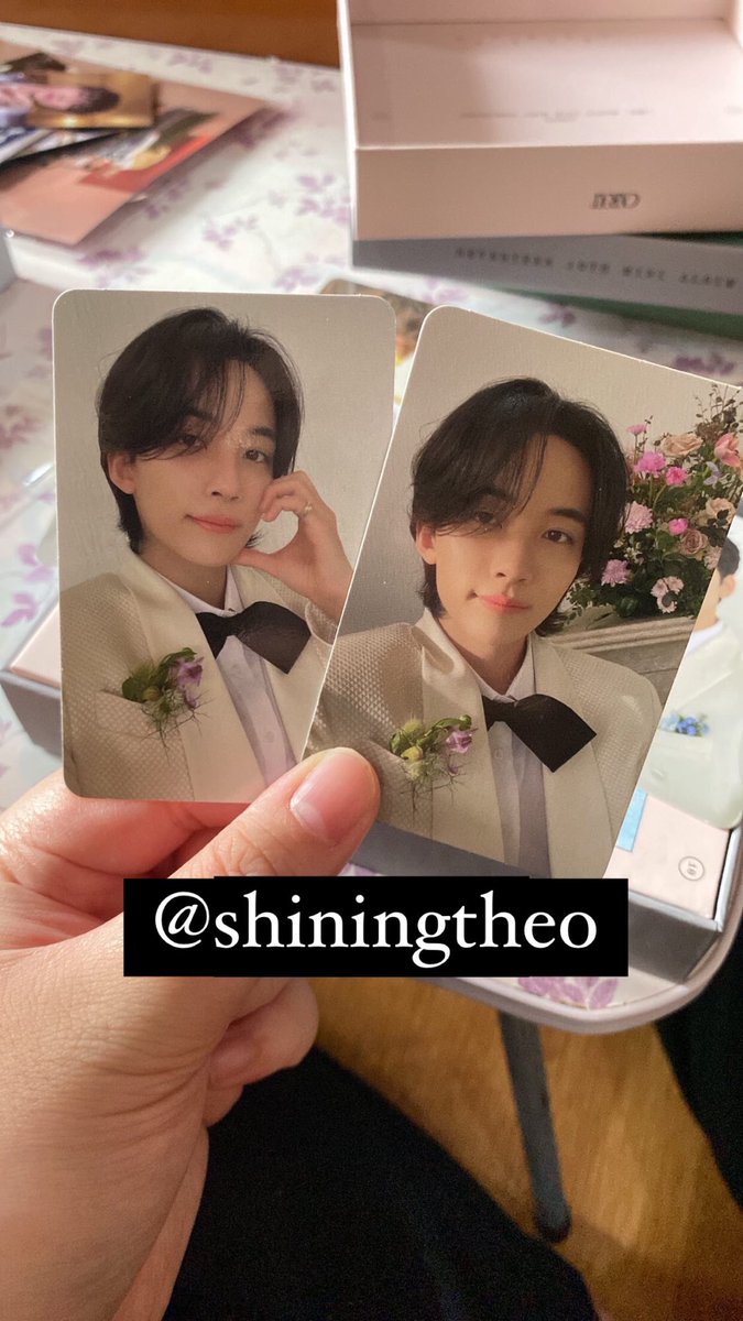 shiningtheo's tweet photo. wtt lft

have: jeonghan groom fml carat version
want: dino or wonwoo carat fml carat version (ww as prio)

onhand and clean
rft: dupe 

🏷: seventeen trade photocard mnl ph fml https://t.co/gAZUheGFC1