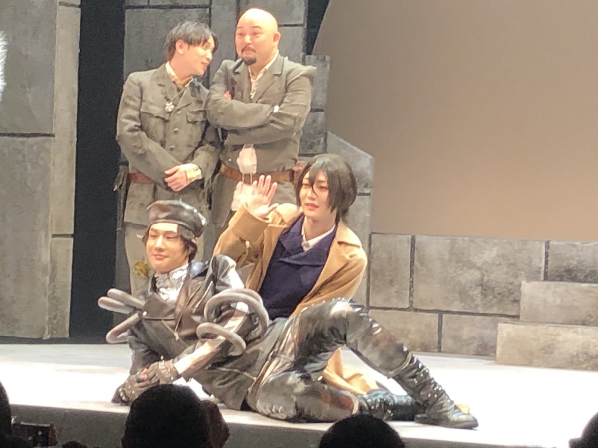 Tamuchich's tweet photo. #キノステ
前回はオンラインで観まして、んで次は是非現地で、ということで今日観てきました。舞台を現地で見るのは初めてなんですけども、凄くキノの旅という作品の、あの作風に合ってるなって思います。楽しかったです、また観にいきたいです。 https://t.co/6ayMTYJ0AR