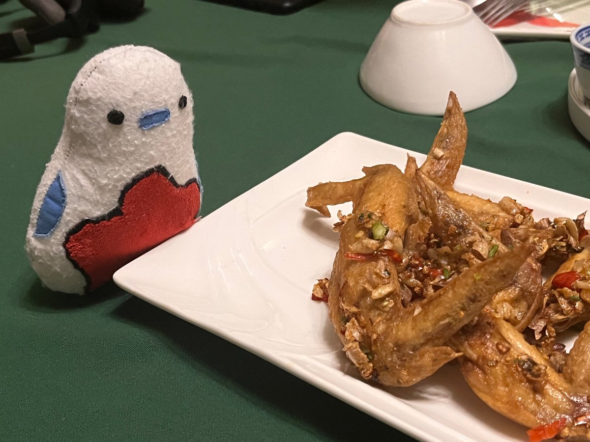 C H I C K E N   W I N G S