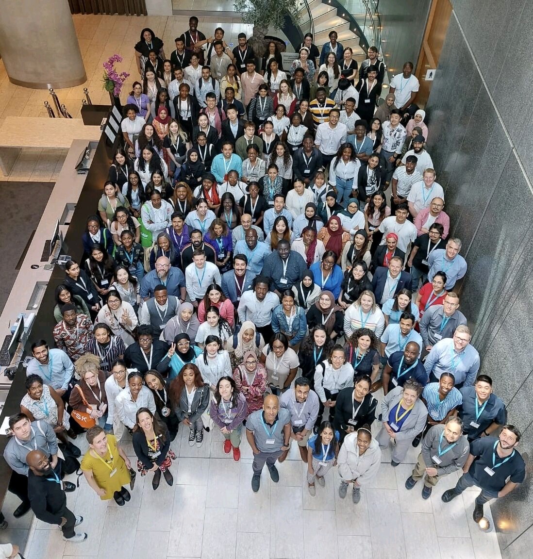 Great time <a href="/RoySocChem/">Royal Society of Chemistry</a>'s Broadening Horizons Programme: networking with industry partners, seeing the previous cohort's growth, meeting peers with shared experiences &amp; hearing inspirational words from the UK's only black chemistry professor, Robert Mokaya. #RSCBroadeningHorizons