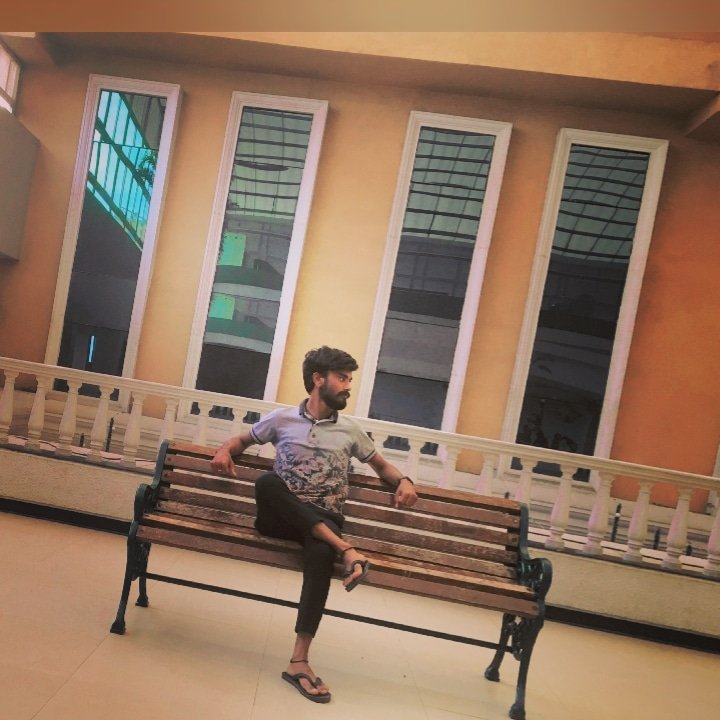 iamitsahuu's tweet photo. #NewProfilePic https://t.co/715jgzoAHk