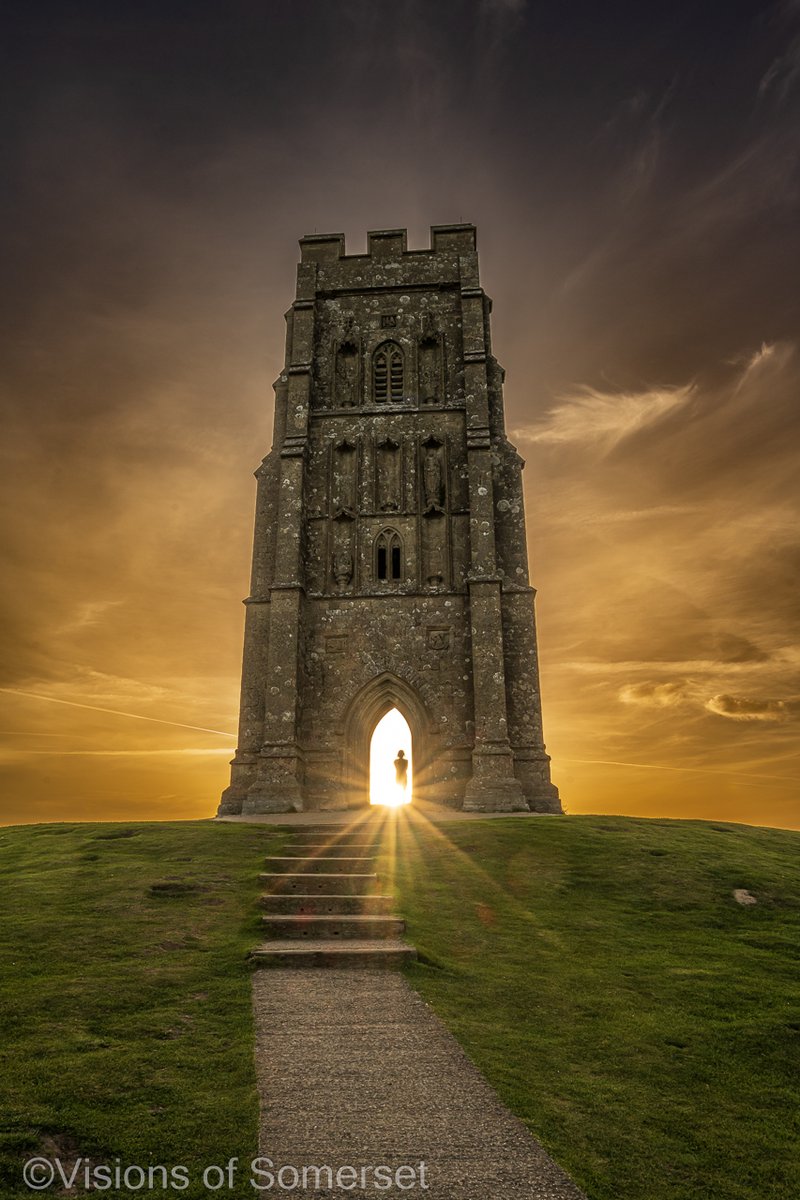 Michelle Cowbourne tweet media