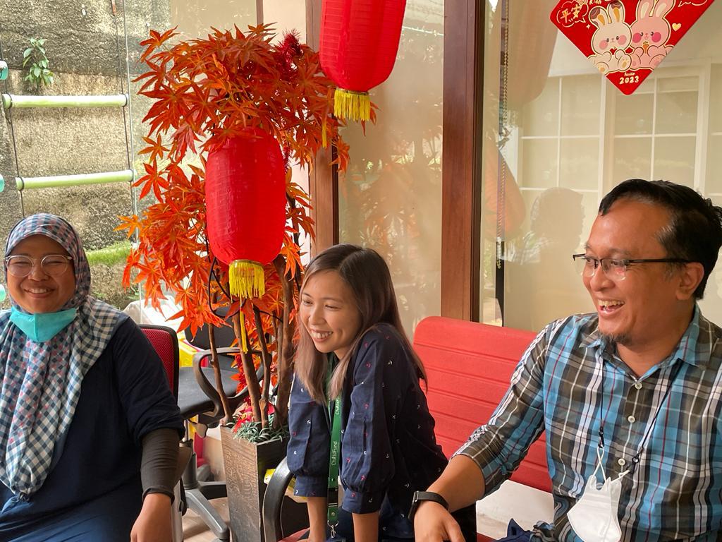 ChildFundAsia's tweet photo. Last week, our regional communication adviser @GurpreetKBhati2 organized another successful #ConnectWorkshop with @ChildFundIndo colleagues.
#PowerOfCommunication #Connections #Communications #branding https://t.co/AJPEw9jg2f