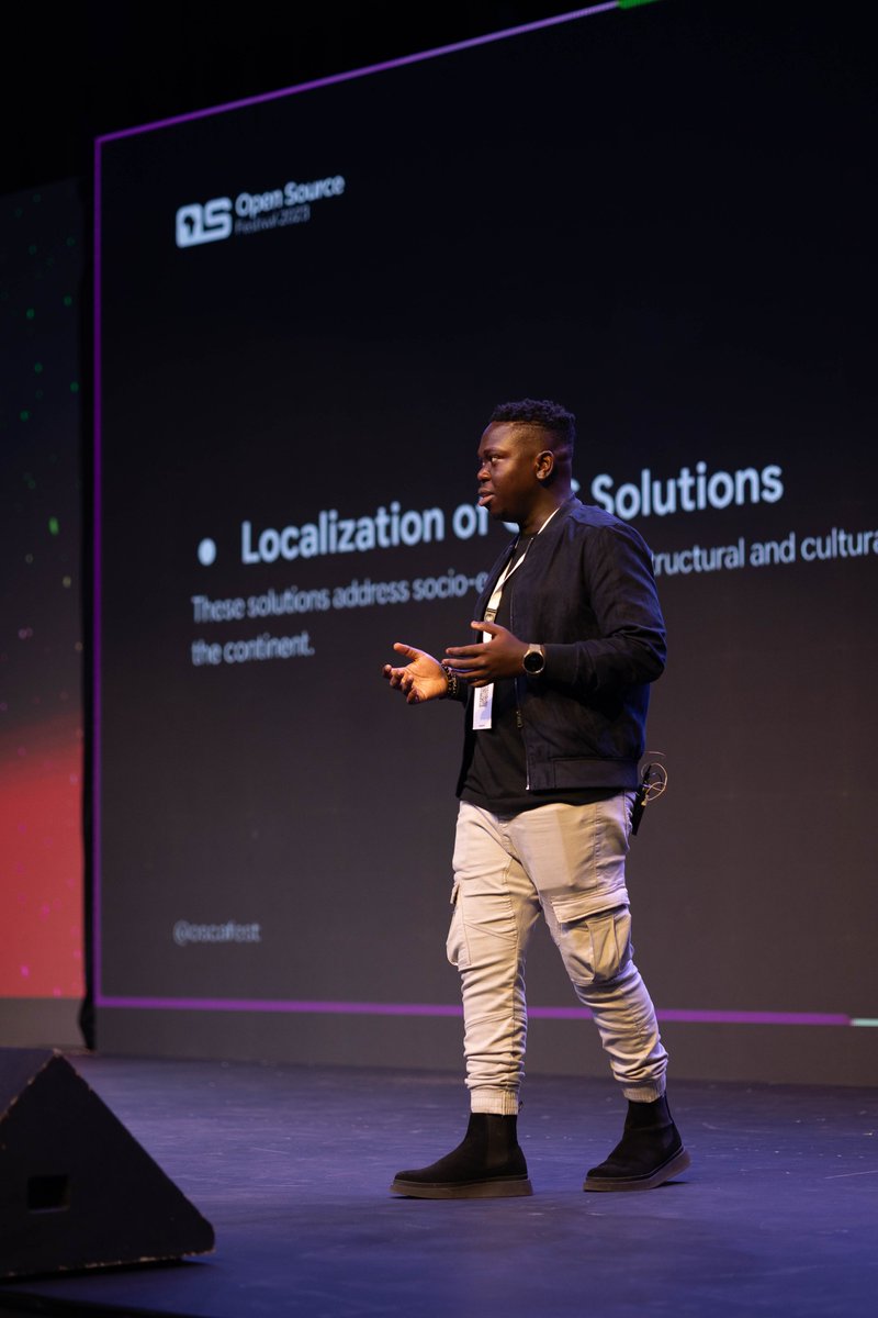osca_hq's tweet image. For open source to thrive in Africa, we need the support and engagement of a vibrant and inclusive community. 

Our founders @Kolokodess and @Samson_Goddy gave an excellent  keynote speech on how community can serve as a catalyst for OSS expansion in Africa.   

#oscafest23