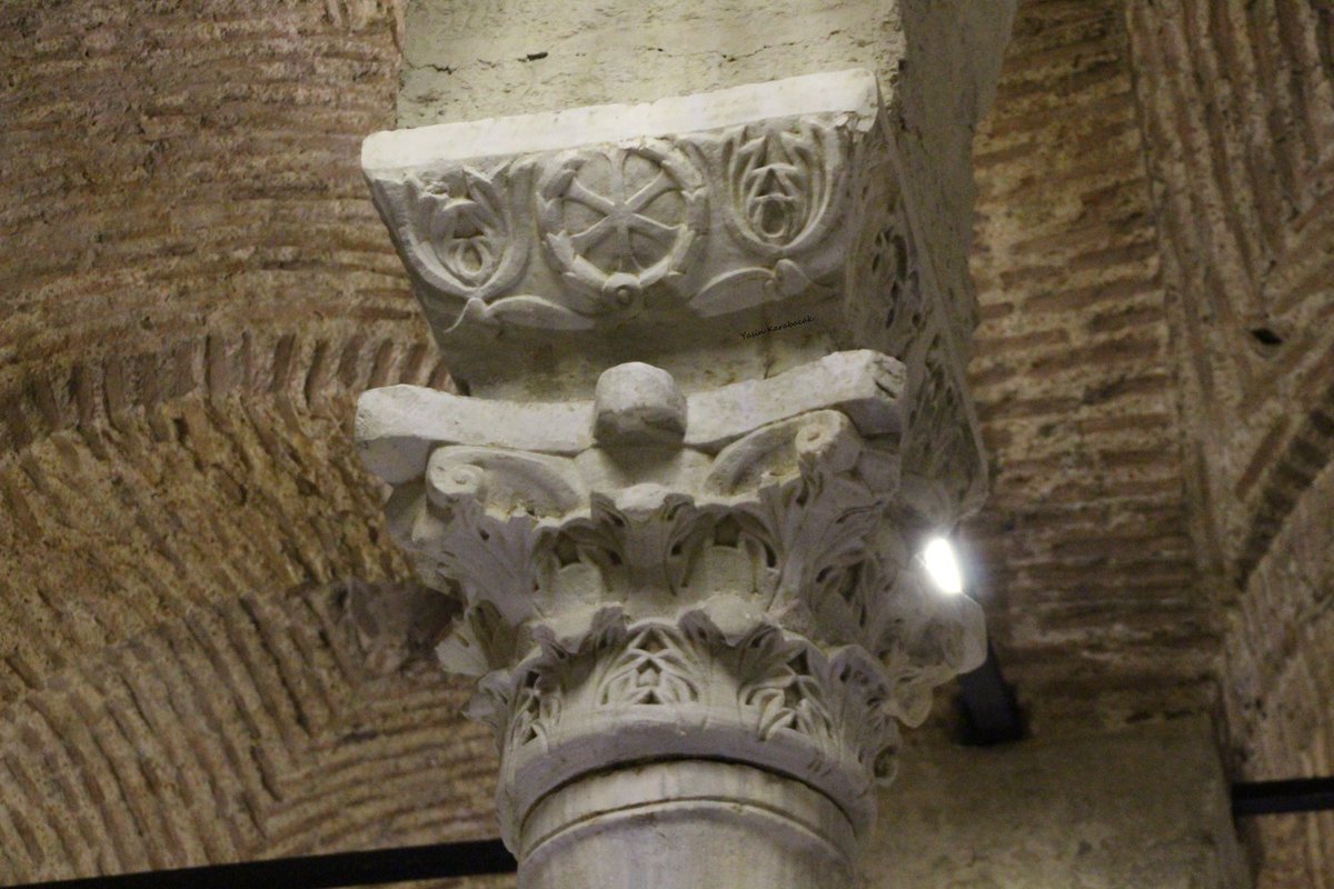 Capitals of the Sultan Cistern