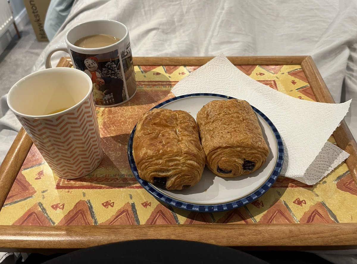 Breakfast in bed. What a treat 😊#fatherdaughter #FatherDay