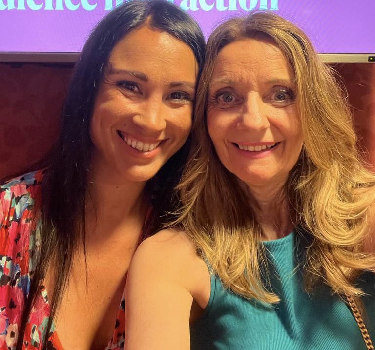 sarahmhlangaact's tweet photo. What a brilliant night watching @rockofagesuk with my best pal @Dawnwolfe111 &amp; seeing my amazingly talented friend @mrkevkennedy perform an outstanding show. We literally walked out the theatre singing &amp; dancing across the street 🎭 What a show! @TheatreRoyalNew https://t.co/4DeLdxxZoB