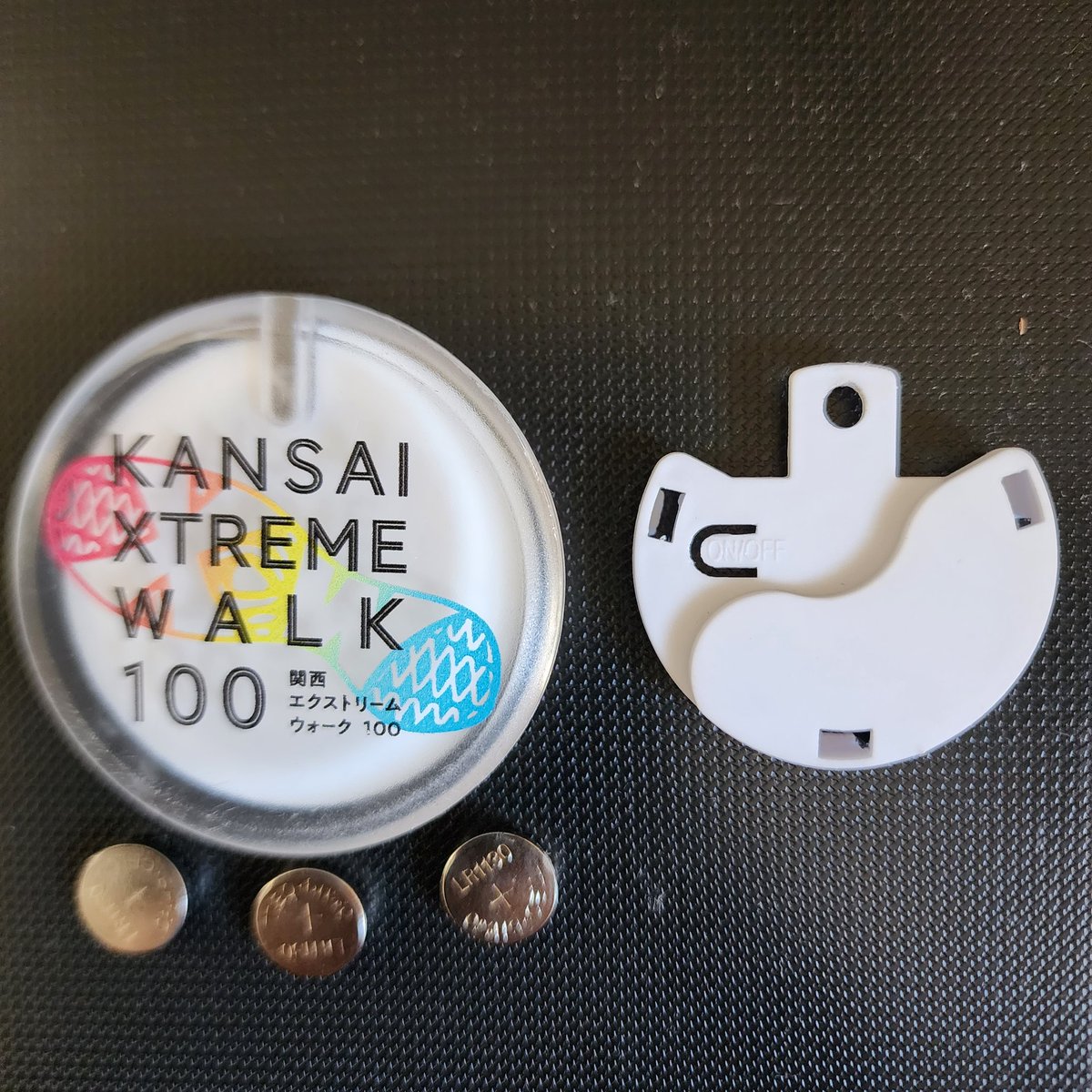 ULTRA_WALK100's tweet image. 長期間使用しない時は電池は外しておく方が良いと思います。余計なお世話かもしれませんが。
#アルカリボタン電池
#lr1130
#kxw
#バックライト
#高速点滅