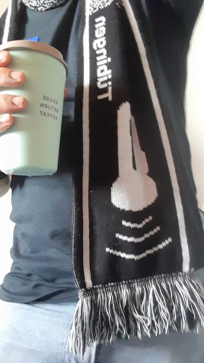 Der Kurs mit Merch.
Ultraschall, Ultraschal, ultrastark!

Mit <a href="/harrykn16/">Harry Kn</a> eines Nachts die beste Idee umgesetzt! 💪
#Ultraschal #schwabenPOCUS
#ultraschallistkeinverbrechen