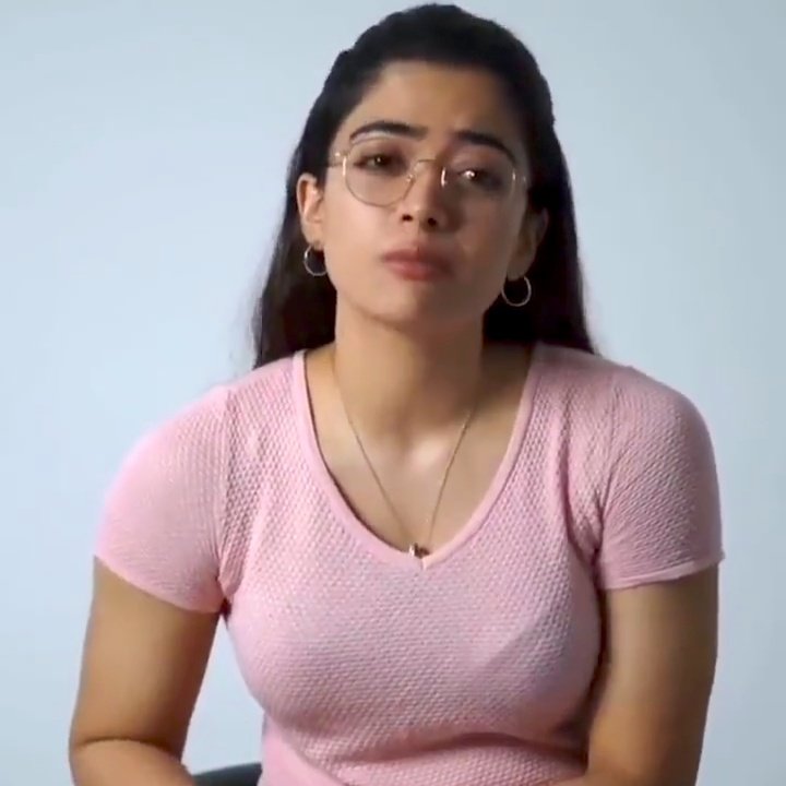 bindaas_shape's tweet photo. #NewProfilePic
#RashmikaMandanna #Rashmika #hot #FathersDay #JUNGKOOK #fatherdaughter 

Follow me
@bindaas_shape https://t.co/b0DHUUiy8t